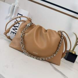Picture of Loewe Handbags _SKUfw239916843fw